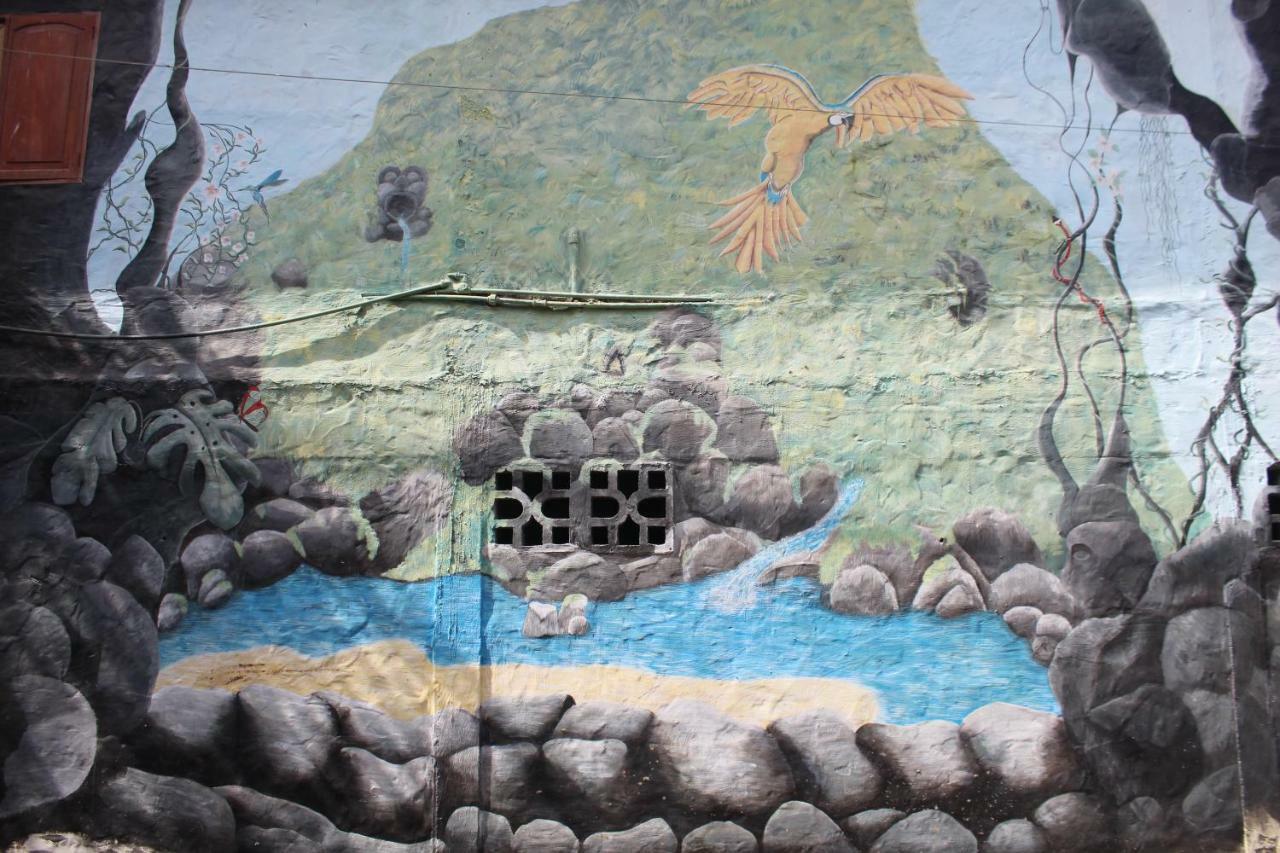 Хостел Sapa Inka Монтаньита Экстерьер фото